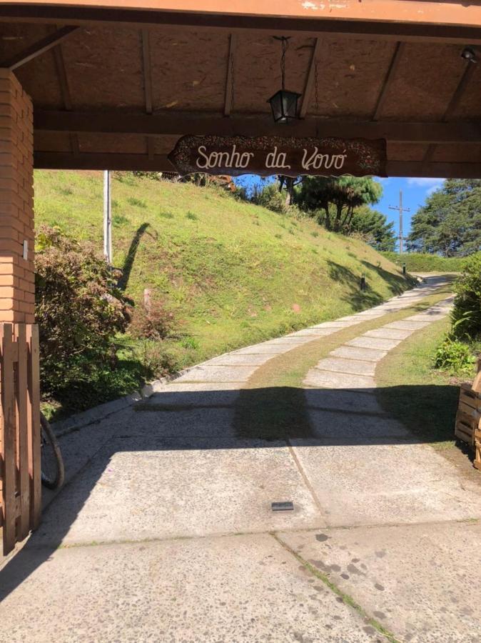 Chale Sonho Da Vovo A 5 Minutinhos Do Centrinho De Capivari Campos do Jordao Exterior photo